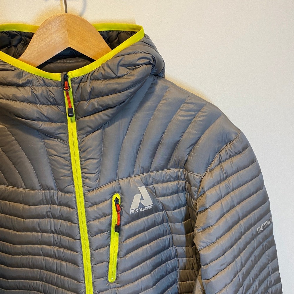 Eddie Bauer First Ascent MicroTherm StormDown Hooded Jacket Mens M Gray Puffer